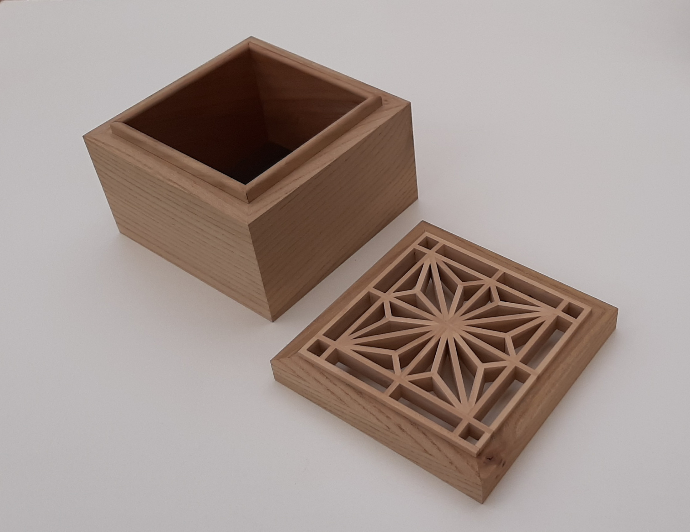 Woodwork - Artistry of Kumiko Wooden Boxes